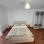 Mirjan Hébergement de vacances Saranda
