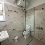 Mirjan * Sarandë